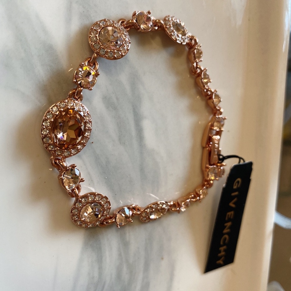 Givenchy faahion bracelets rose gold color